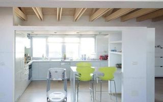 Apartament 4 camere Complexul Studentesc - Poză 2