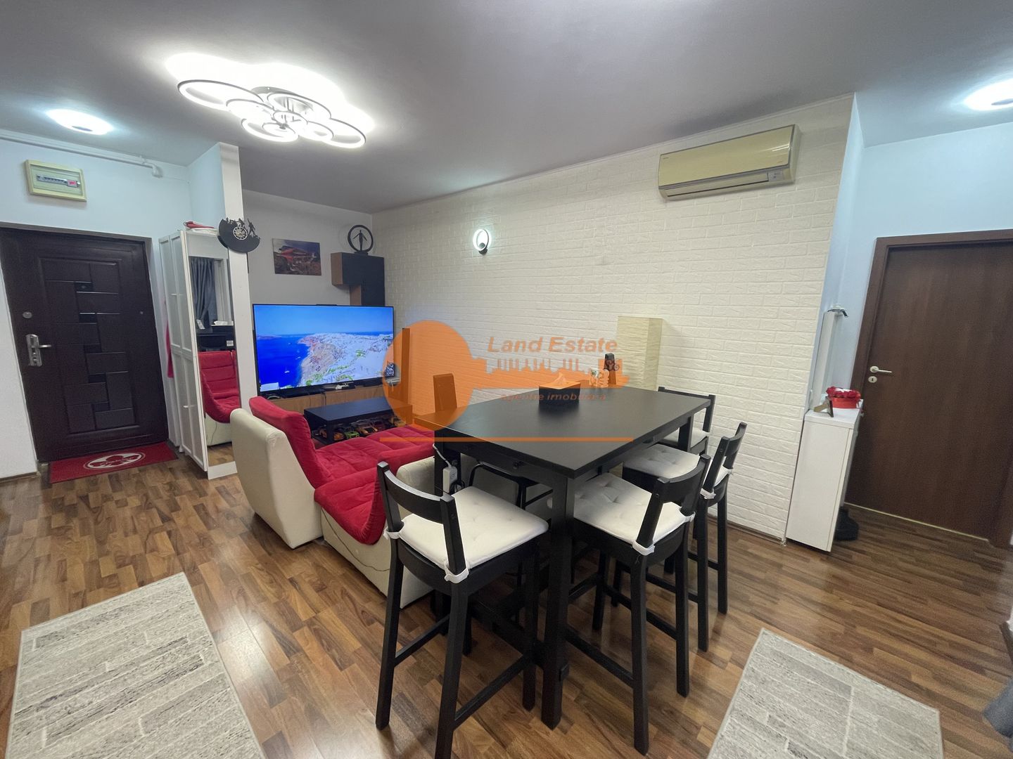 Apartament 3 camere zona Titan (bloc nou) - Poză 2