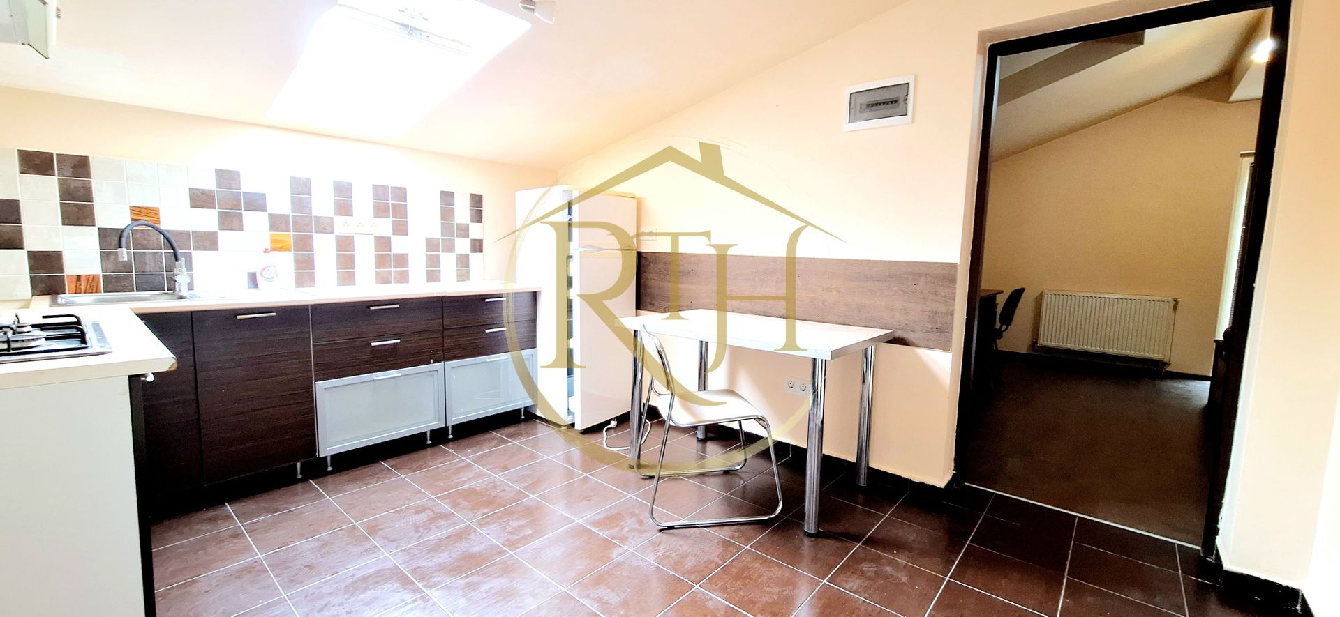 Oferim spre inchiriere apartament cu 1 camera, bloc nou, Complex Studentesc, Parcare Privata - Poză 8