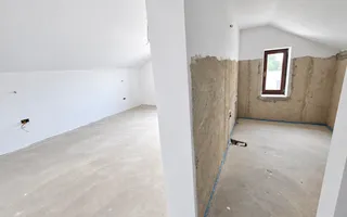 Casa individuala, S+P+M, 5 camere, 3 bai, 348 mp teren, Orizont - Poză 14