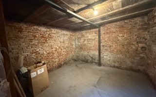 "Casa bunicii" la vanzare in zona Vatra Luminoasa - Poză 12