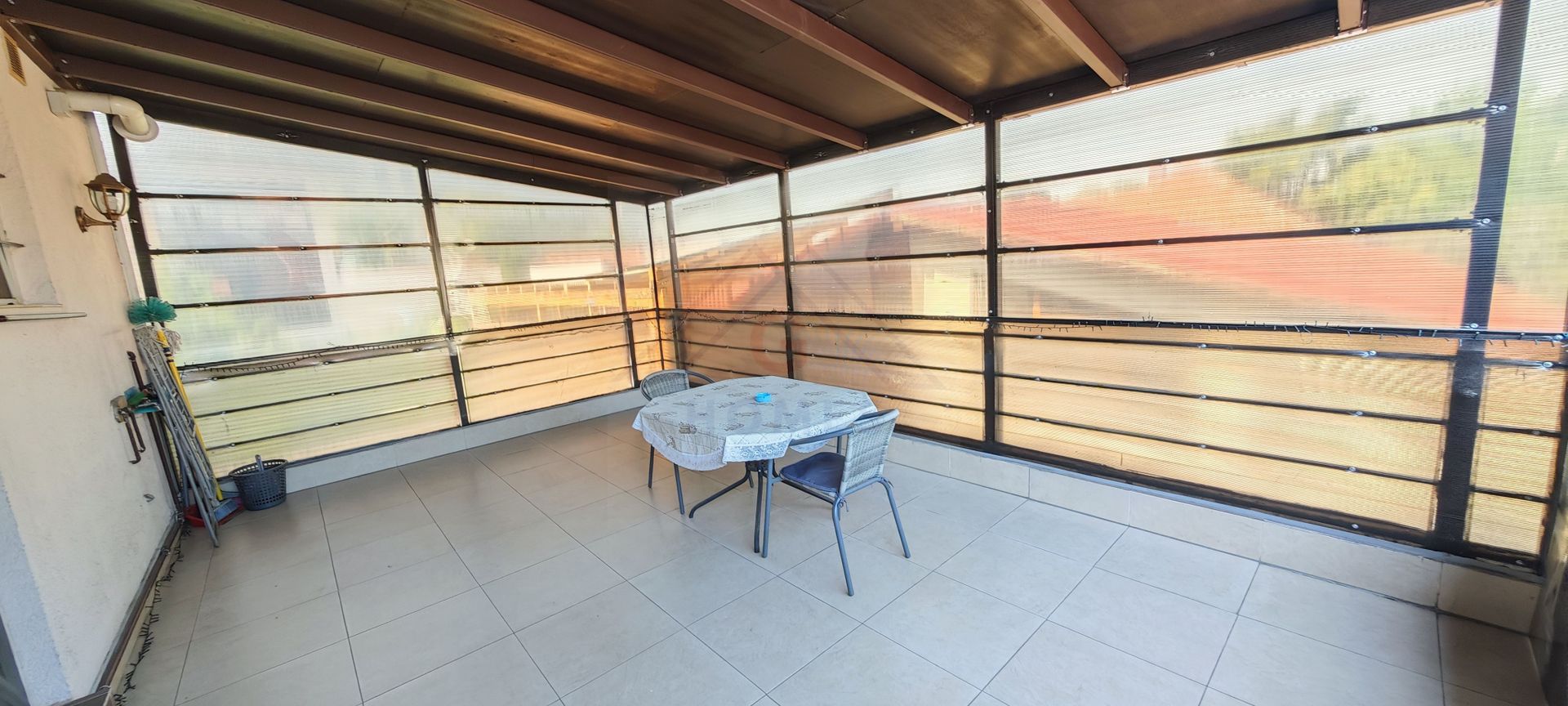 Apartament la casa,  aproape de 700! - Poză 33