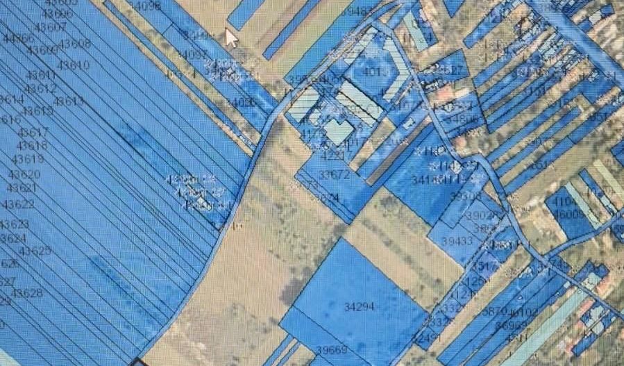 Teren intravilan Drumul Fermei - Poză 3