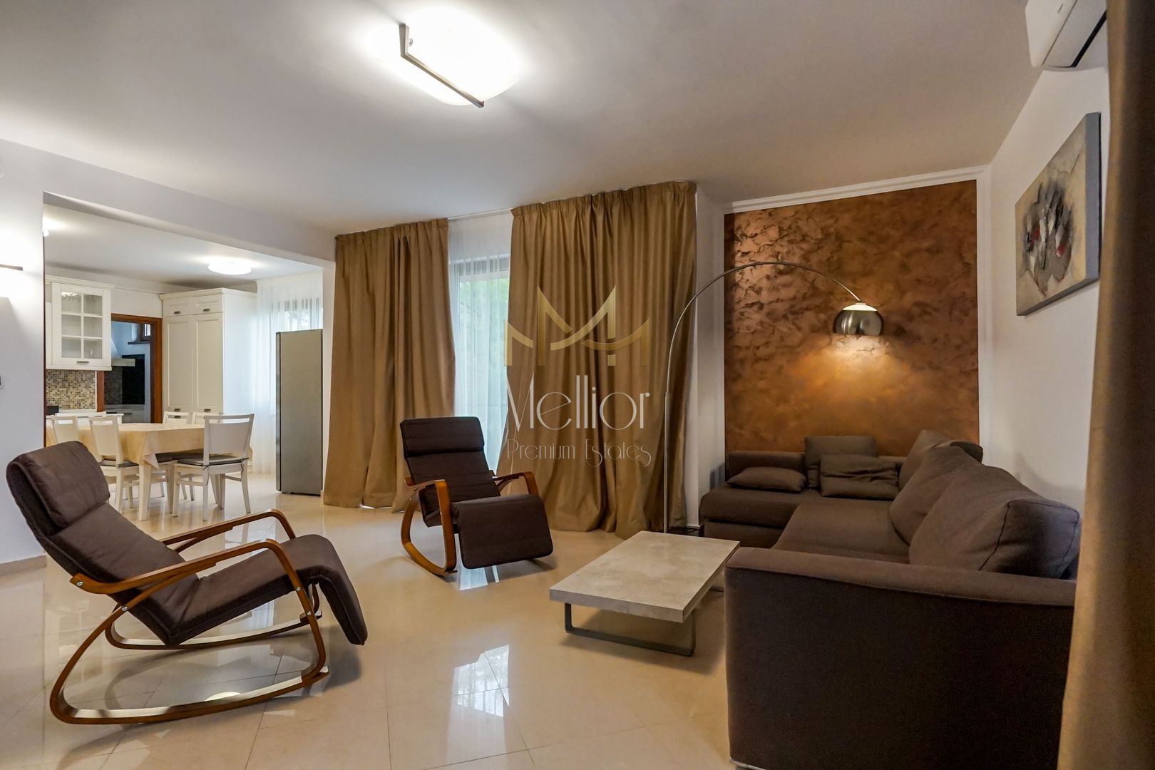 Ap spatios 4 camere, garaj, Andrei Muresanu, zona strazii Trifoiului - Poză 38