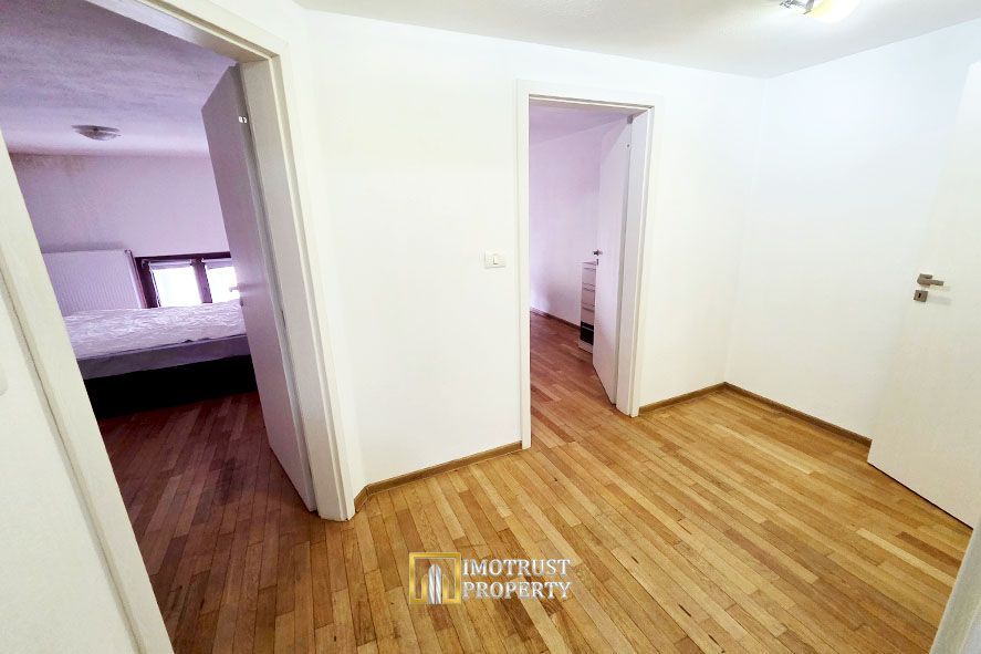 Apartament 5 camere cu supantă, ultracentral, Arad - Poză 5