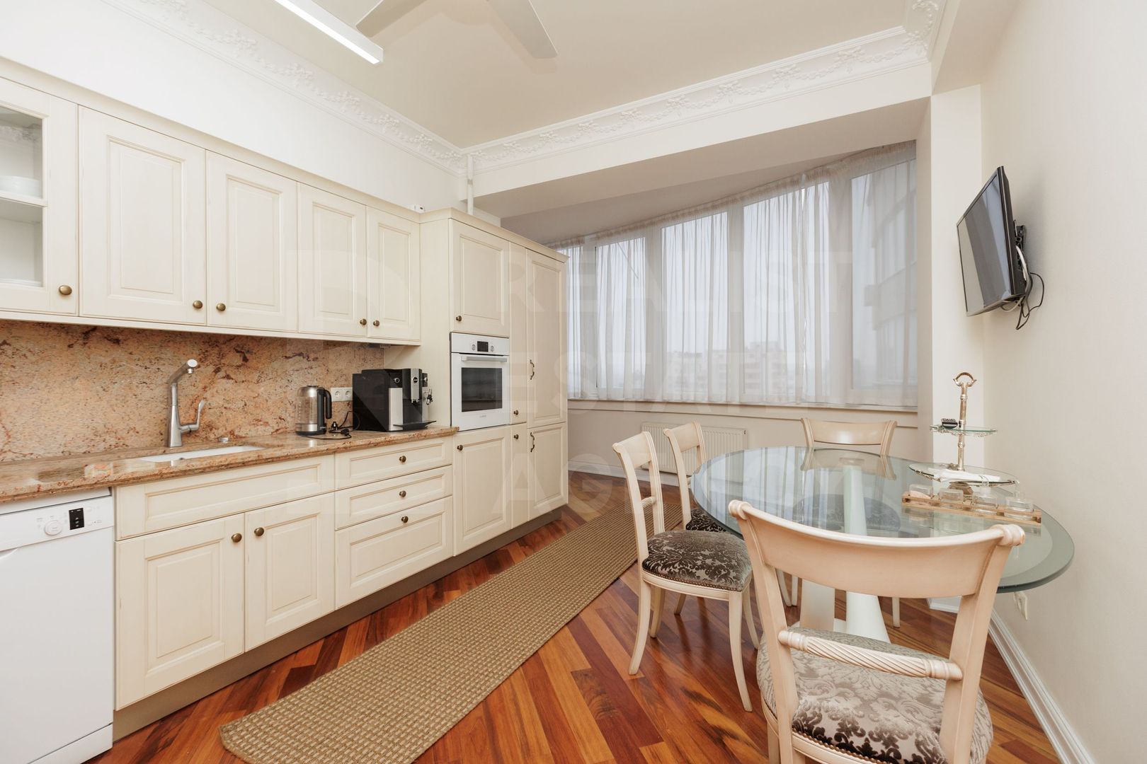 Chirie, apartament, 3 camere, strada Sfatul Țării, Centru - Poză 7