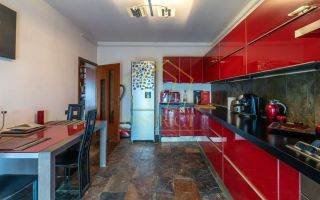 0% COM Apartament cu 3 camere, scara interioara, semineu | Favorit - Poză 7