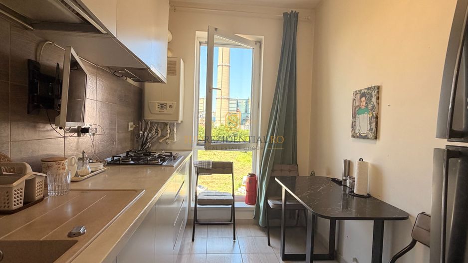 Confort și Eleganță: Apartament 3 Camere în Inima Sectorului 4 - Poză 6