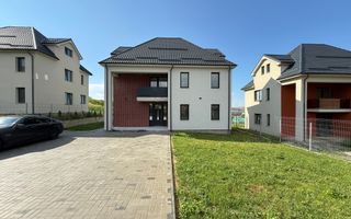 Casa individuala cu teren generos, retrasă de la trafic - Poză 1