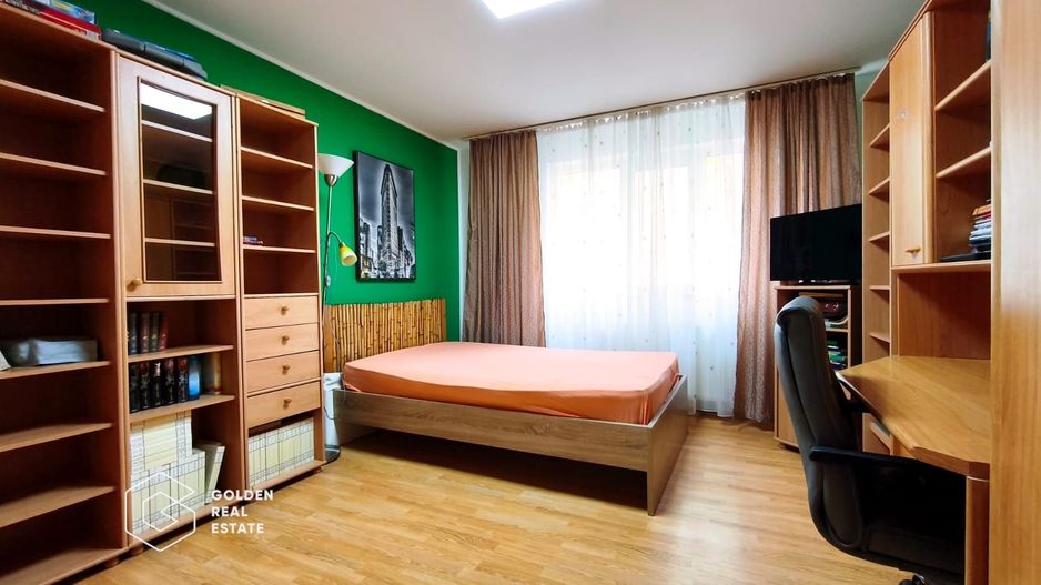 Apartament la etajul 1, super spatios, 2 balcoane, zona Uta - Poză 4