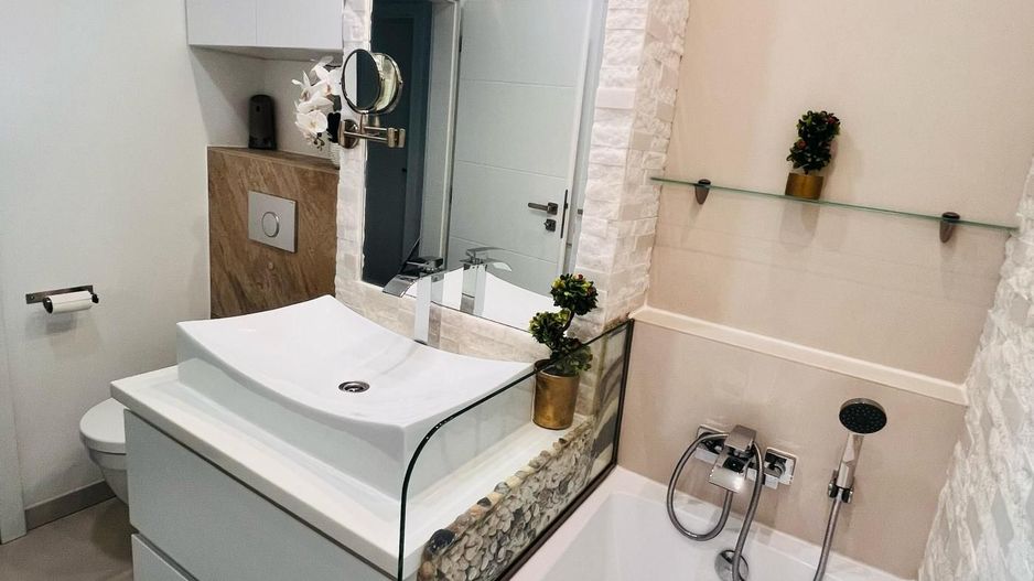 Apartament la prima inchiriere - Poză 6