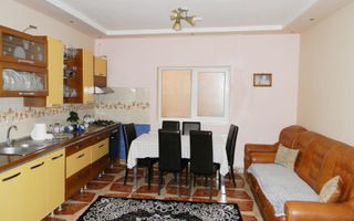 Casa mobilata in Centrul Mun. Sacele - Poză 5