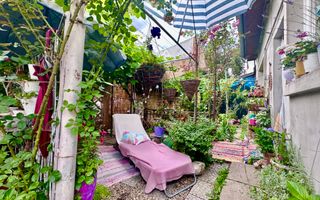 Teren de 250 mp cu casa -  la o distanta de 7 minute de statia de metrou - Poză 2