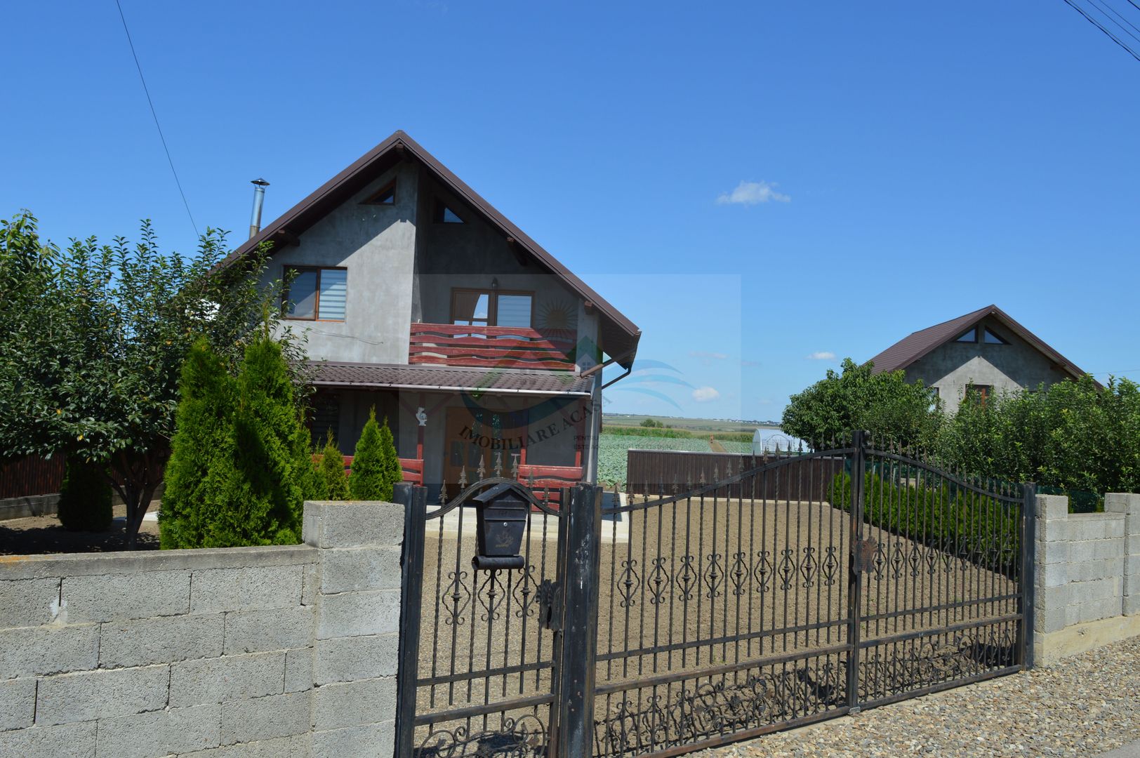 Casă de vânzare Prelipca/Suceava - Poză 2