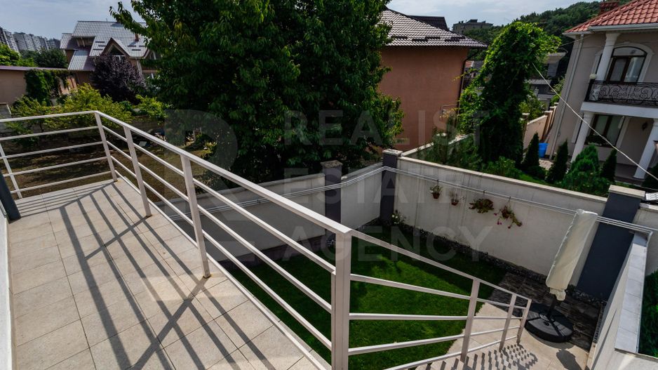 Chirie, duplex, 150mp, sectorul Buiucani. - Poză 15