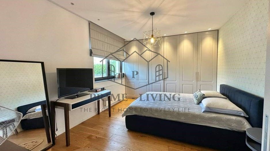 VILA SPATIOASA CU 6 CAMERE LA INCHIRIERE IN COMPLEX REZIDENTIAL - Poză 4