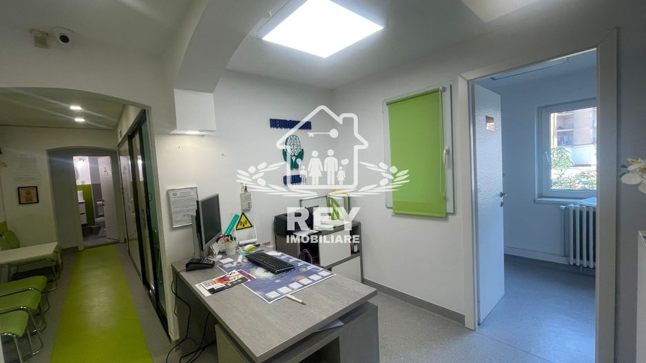 Spațiu comercial de vânzare zonă centrală - Poză 13