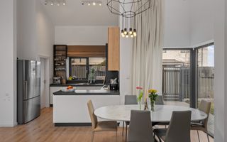 Vila pe parter cu 5 camere  | 655 mp teren | dotata cu panouri solare - Poză 14