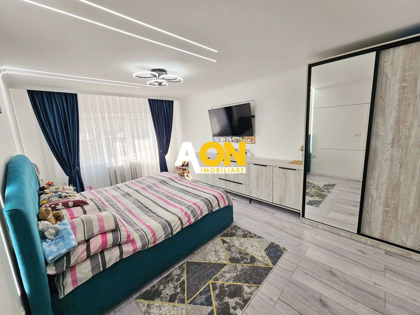 Apartament 3 camere, 2 bai, renovat integral, mobilat, utilat, Ampoi 3 - Poză 1