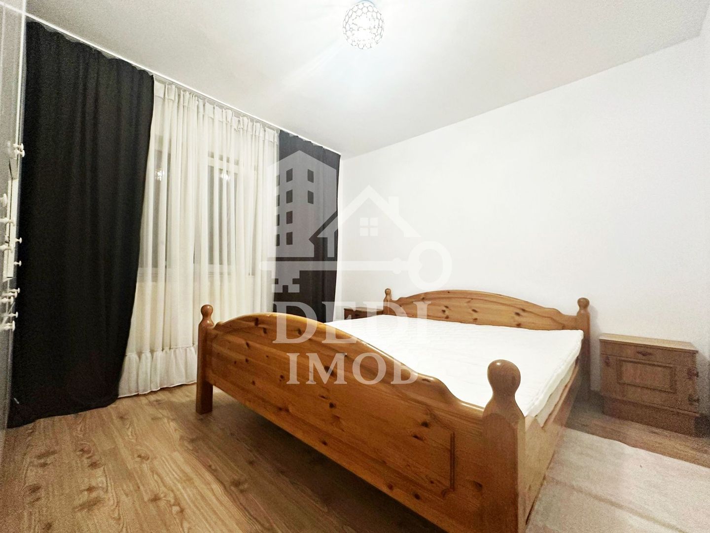 Inchiriez apartament 2 camere zona Nufarul,Oradea - Poză 7