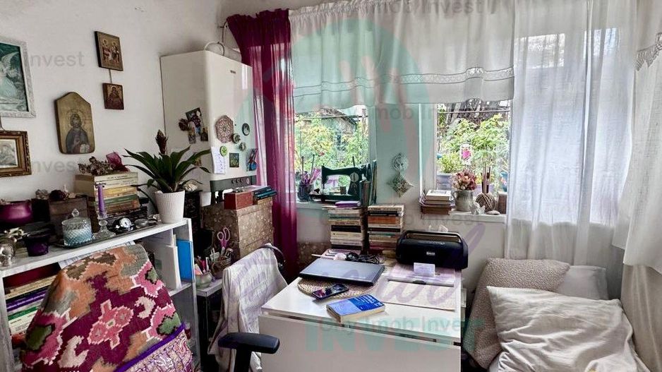 Casa singura la curte  - 7 minute de metrou - Poză 8