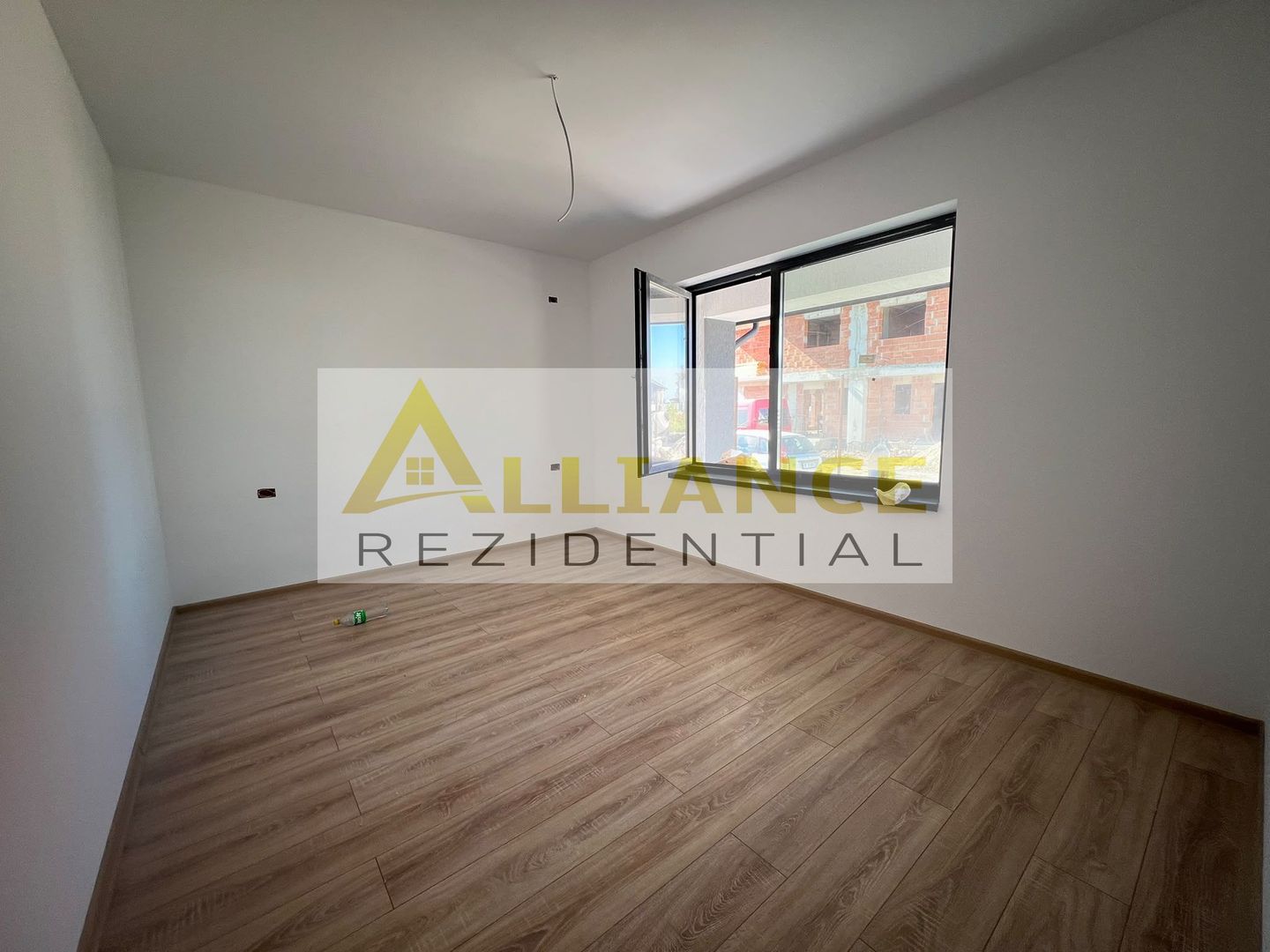 CASA PARTER-4 CAMERE- TEREN 356 MP-STR.ASFALTATA - Poză 9