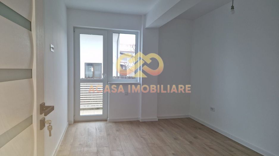 FINALIZAT NOU APARTAMENT 3 CAMERE CU GRADINA - Poză 8