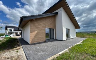 Casă pe un singur nivel INDEPENDENTĂ ENERGETIC - Cartier NOU - Poză 4