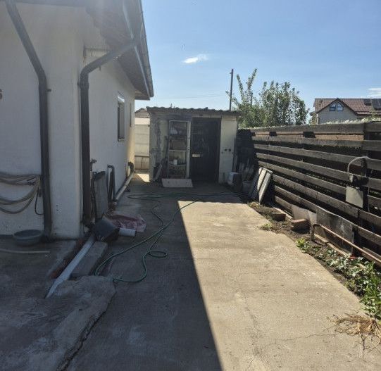 Casa individuala parter, Domnesti, zona Craitei-Foisorului. Investitie buna. - Poză 3