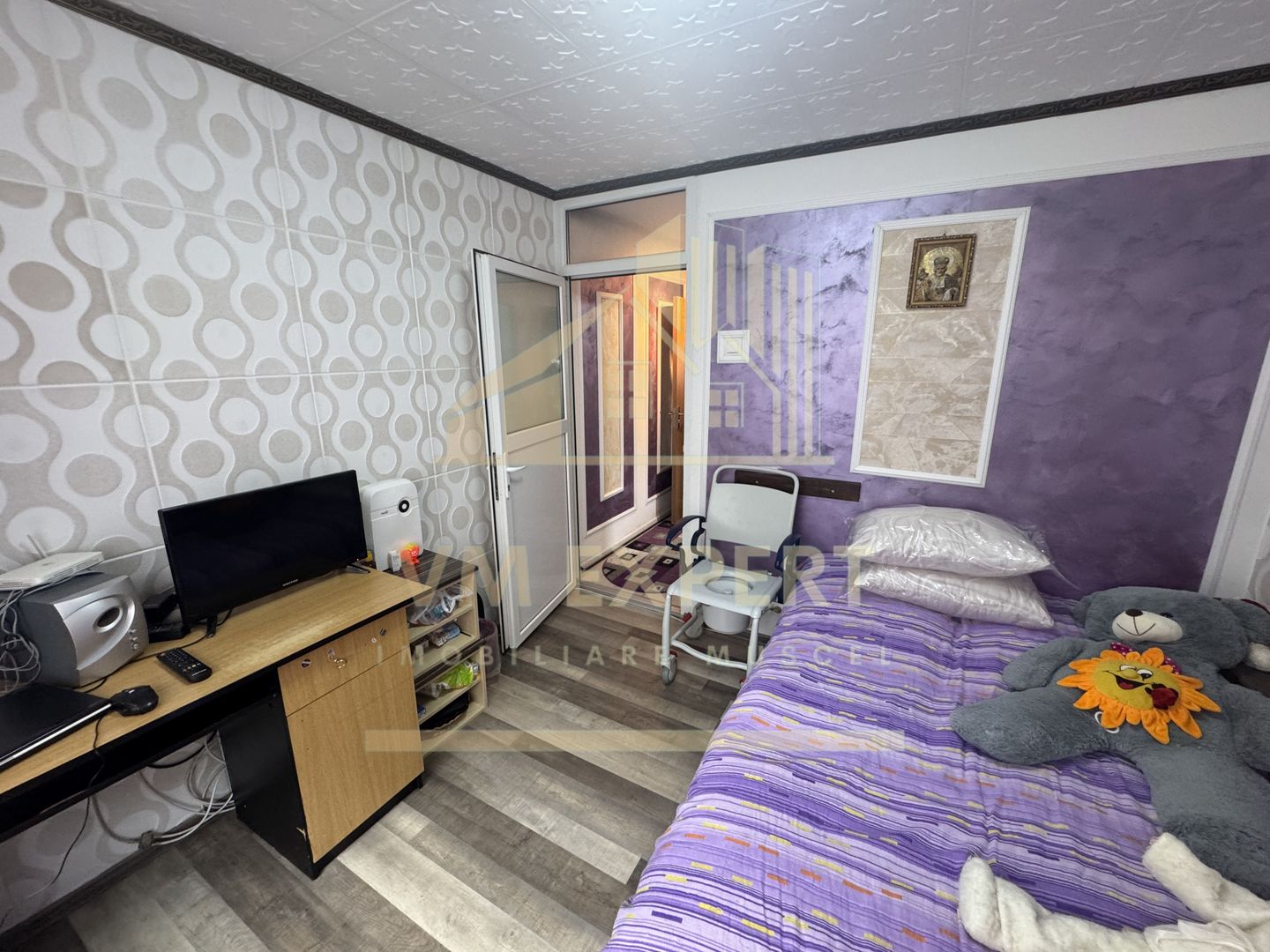 APARTAMENT 2 CAMERE PARTER CAMPULUNG GRUI - Poză 6