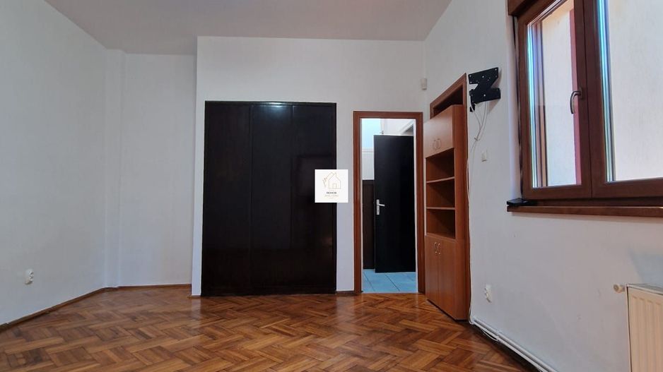Vila 4 camere pretabila firma - Poză 17