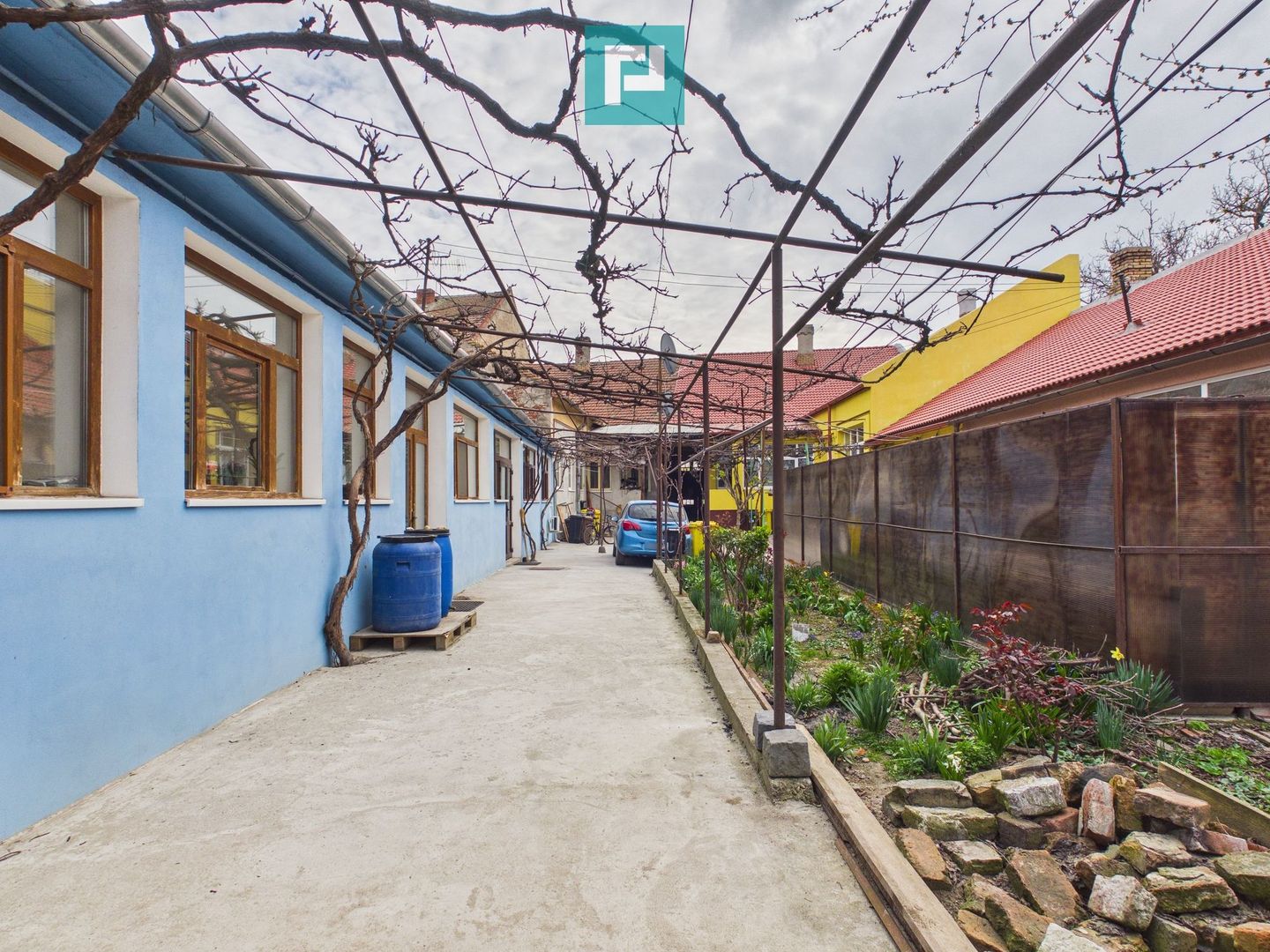 Apartament la curte comună în Aradul Nou - Poză 8