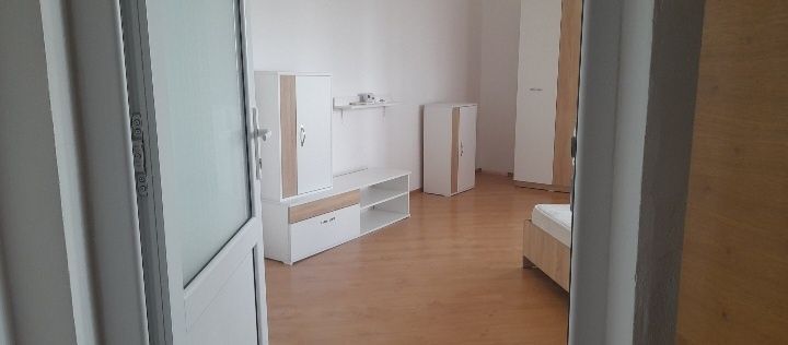 De vanzare apartament cu o cameră  str. Brăilei, et. 7, 58.000 euro - Poză 2