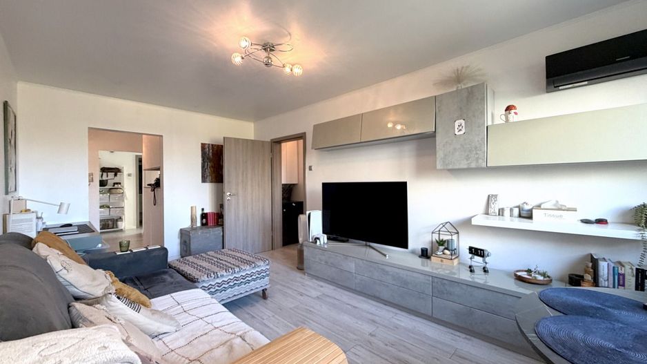 Apartament 3 camere - renovat | bloc 1982 | Dristor-Alba Iulia - Poză 2