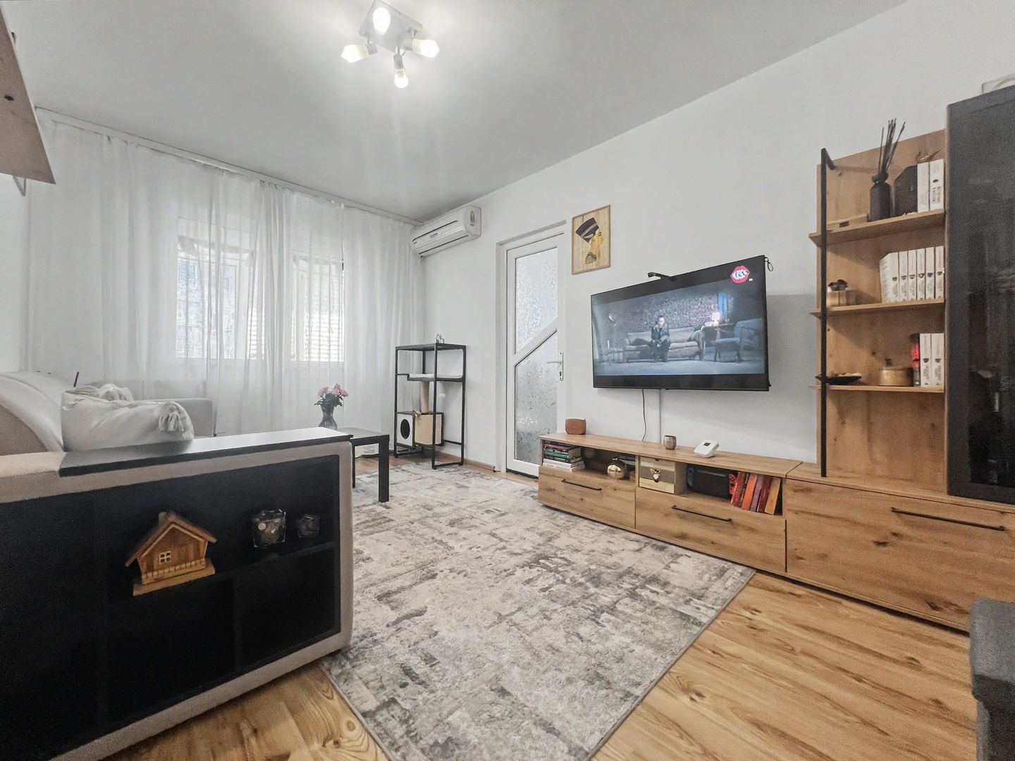 KM 4-5(COD 05) - Apartament 2 Camere Ideale - Poză 1
