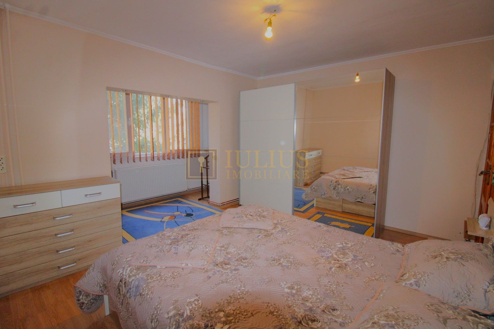 3 camere, centrala proprie, boxa la subsol - Poză 3