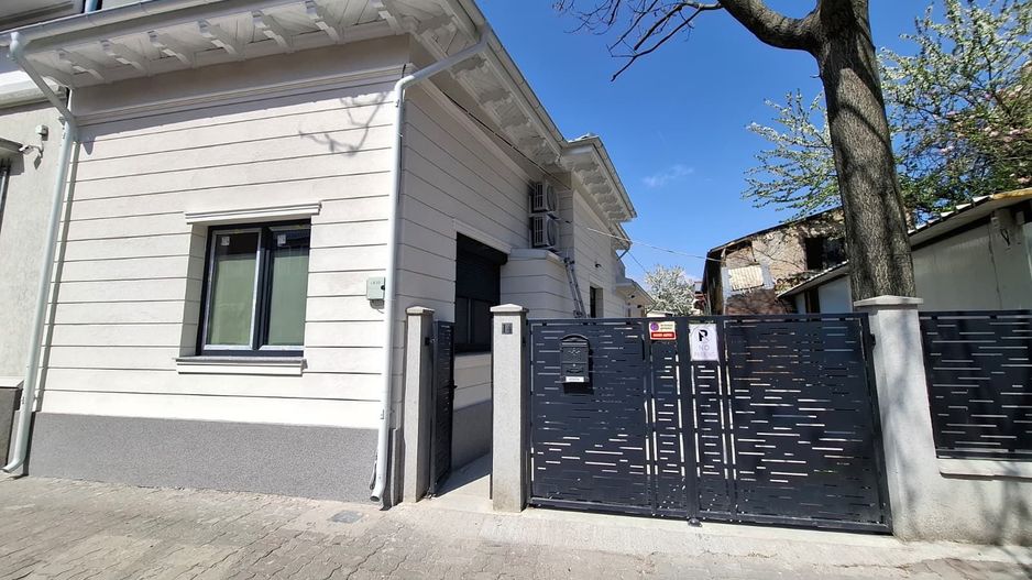 Apartament 4 Camere  in Vila , Centrala , Parcare , Totul Nou L352 - Poză 15