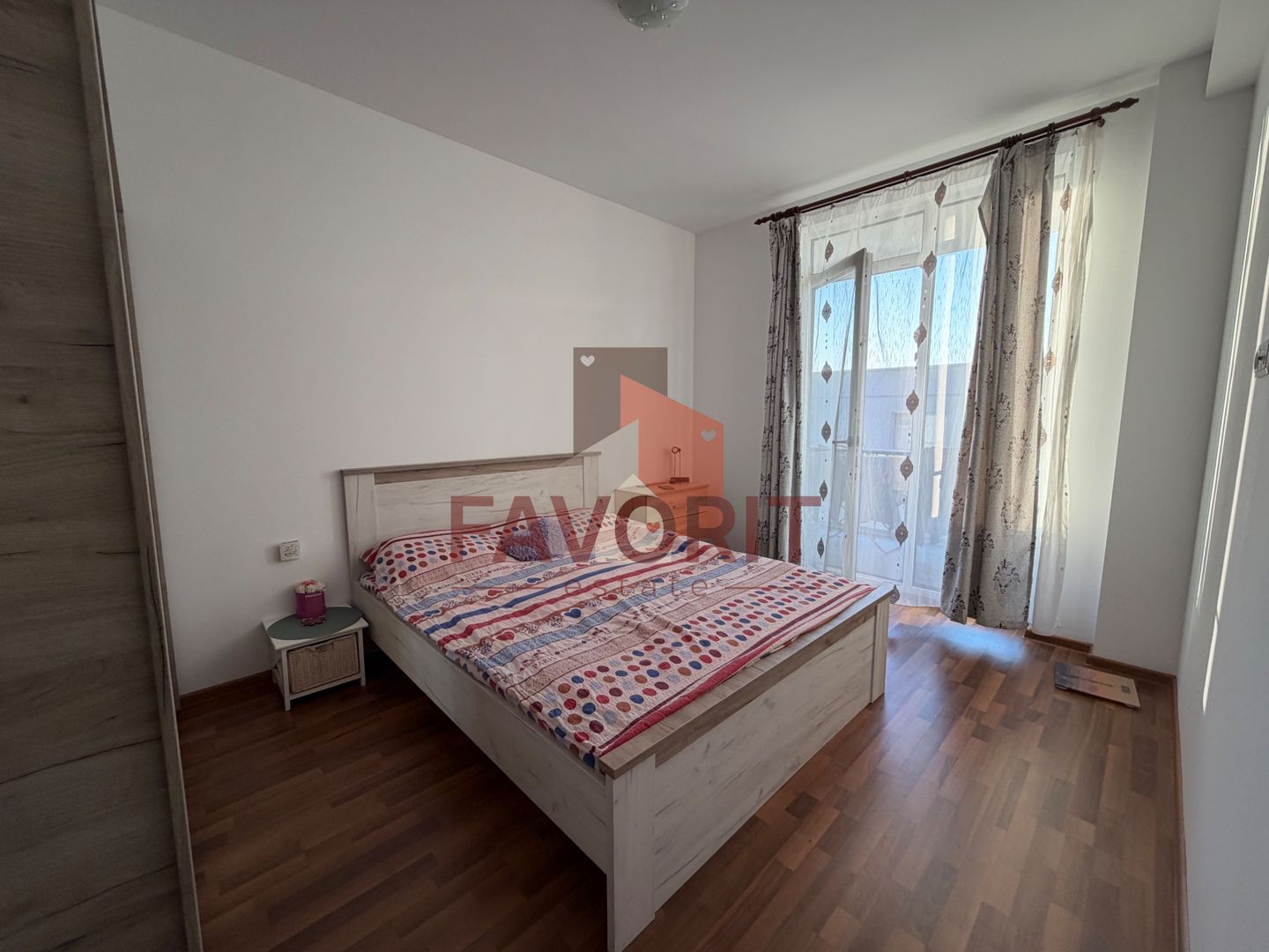 Mobilat si utilat. Zona Decathlon. Loc de parcare - Poză 5