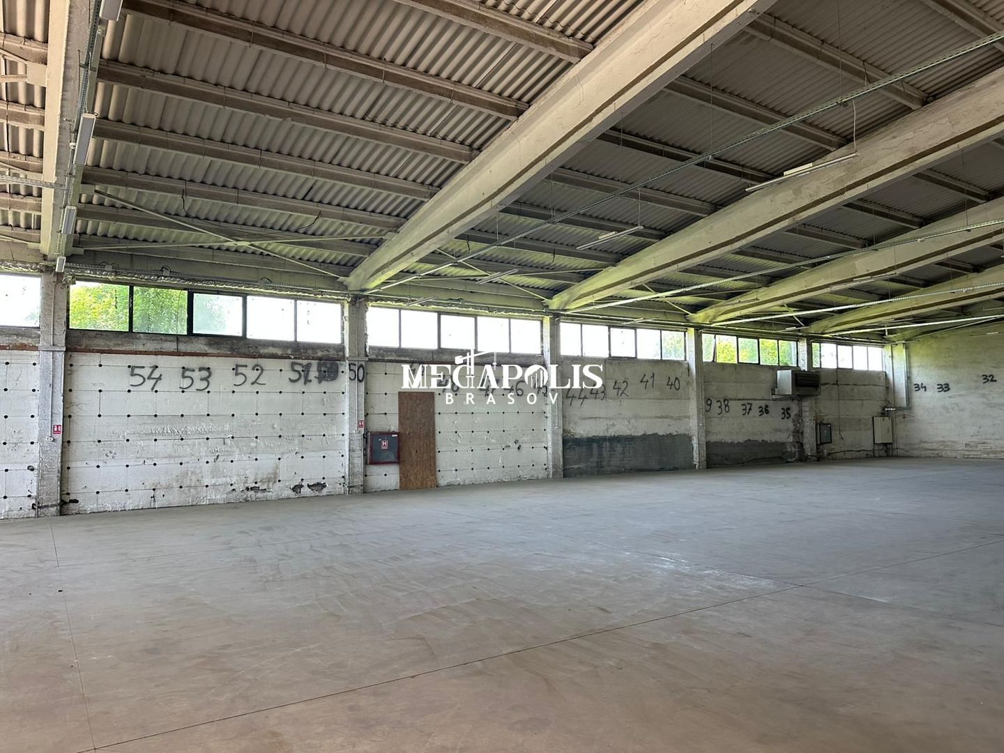 Hala Brintex str.Bazaltului / 5 euro mp - Poză 11