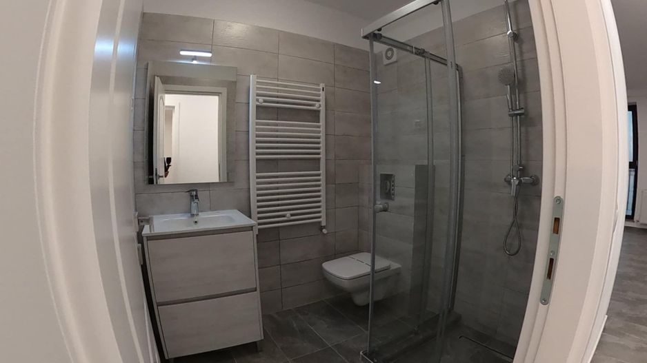 Apartament Spațios cu Vedere Frontală la Lacul Siutghiol și Mamaia - Poză 4