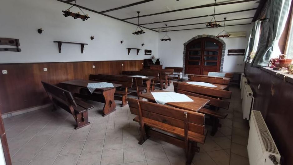 Pensiune Breaza 16 camere cu restaurant Oportunitate! - Poză 12