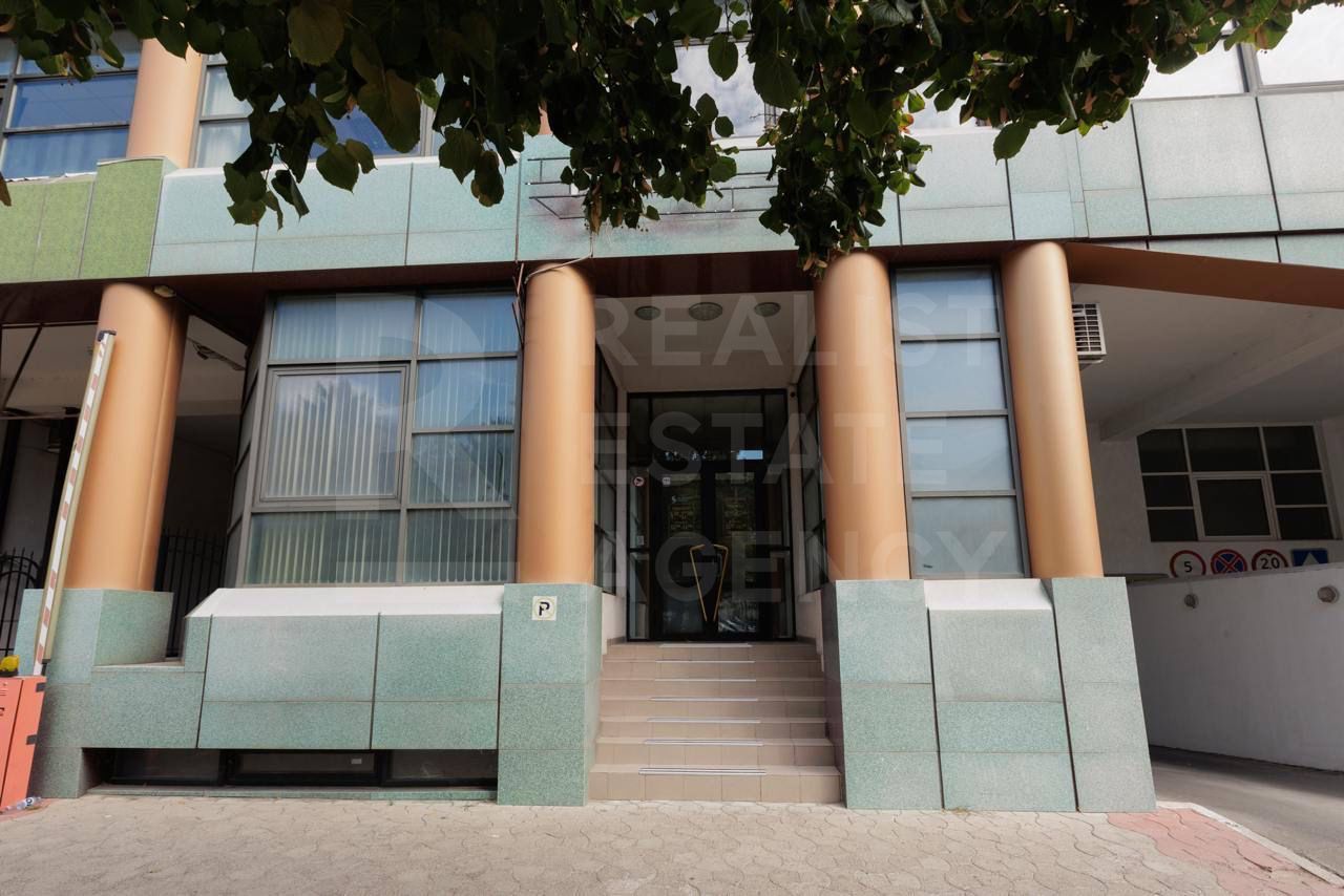 Chirie, spațiu comercial, 236,9 mp, str. Petru Rareș, Centru - Poză 3