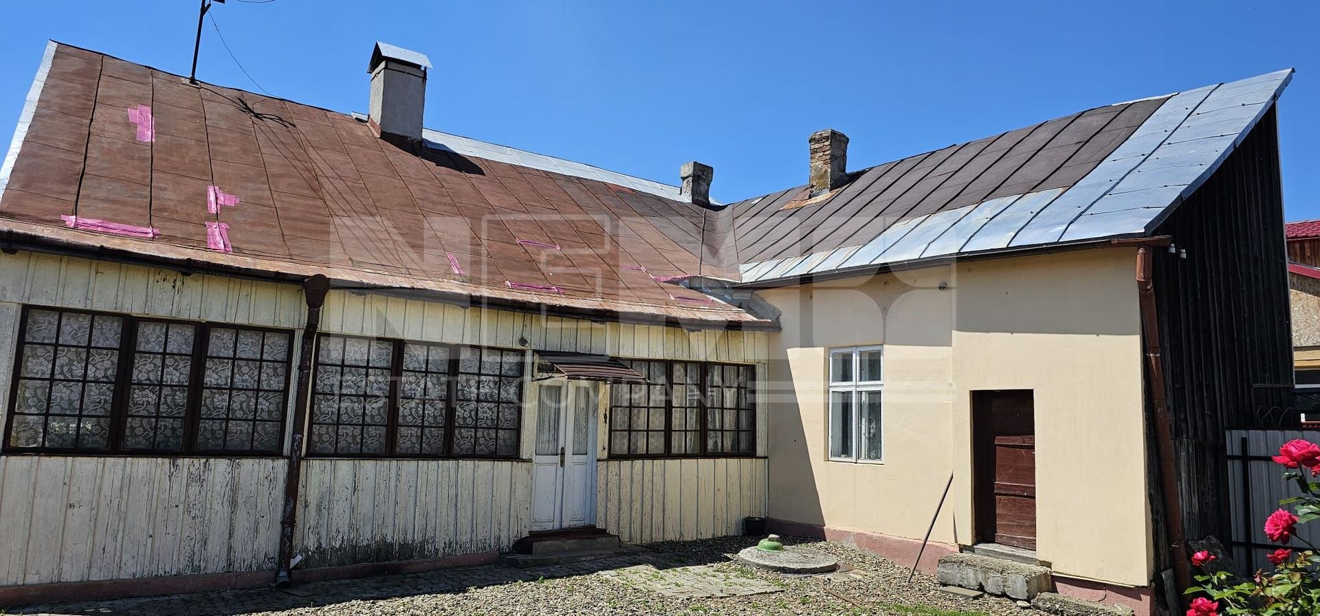 Casă de vânzare | Rădăuți | Ultracentral | Teren 705 mp - Poză 10