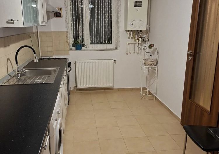 Inchiriere apartament 2 camere, decomandat, Metrou Eroii Revolutiei - Poză 6