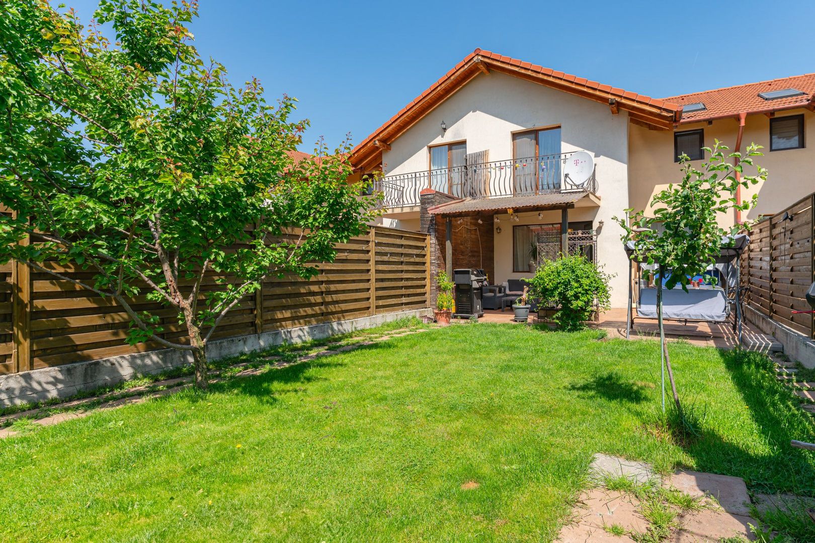 Casă înșiruită în Sânpetru, mobilată, comision 0% cumpărător - Poză 1