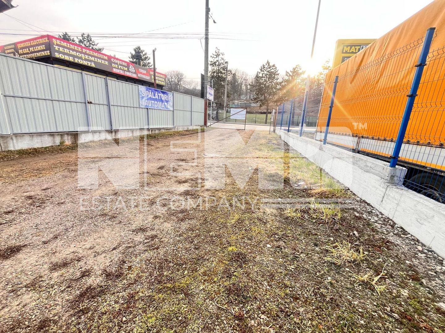 De Închiriat Teren 600mp  I Suceava I Preț: 250€/lună - Poză 1