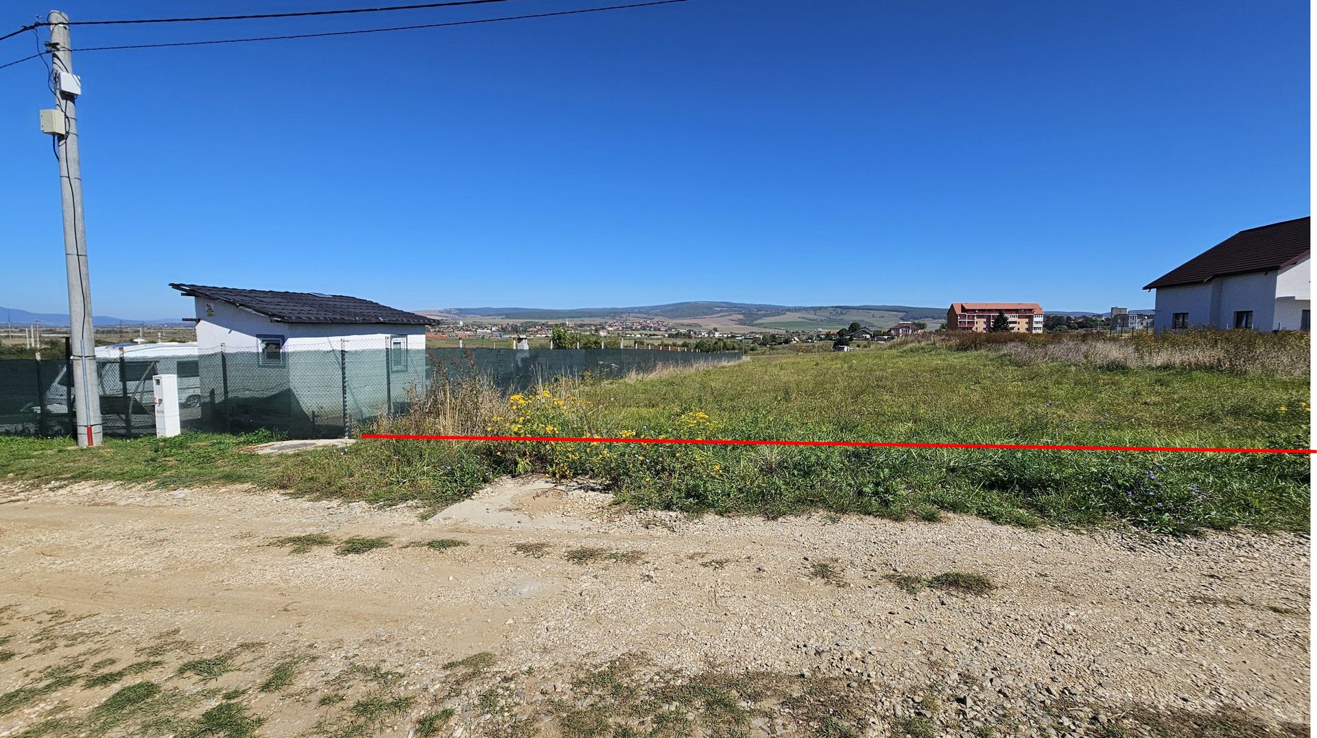 Feldioara,teren casa intravilan, utilitati in fata - Poză 9