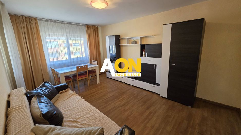 Apartament 3 camere, 68 mp utili, Cetate, zona Piata Cetate - Poză 1