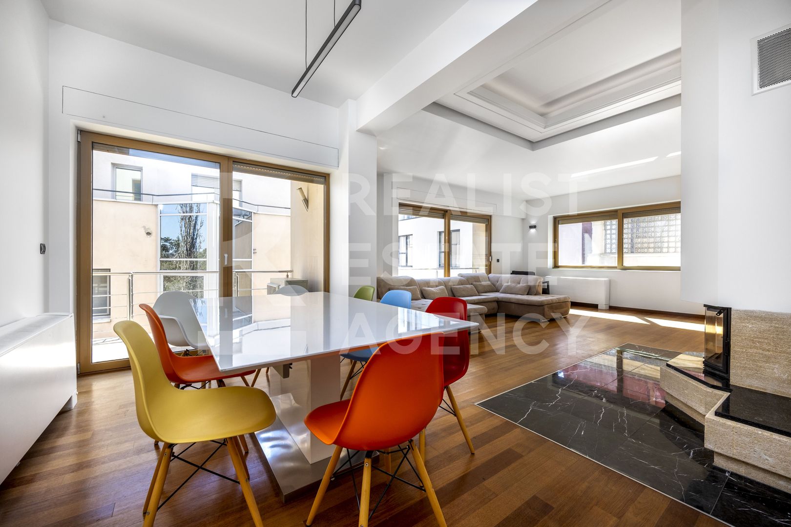 Penthouse, Jean Monnet Residence - Poză 1