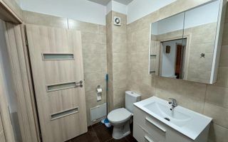 Garsonieră lux 39 mp, mobilată, balcon, etaj 4/4, bloc 2017 - Valea Doftanei - Poză 10